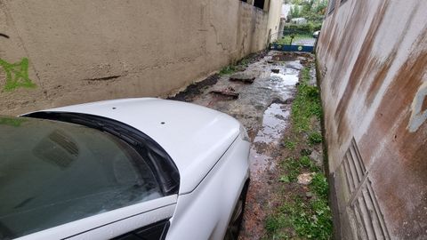 Las intensas lluvias provocaron da�os en calles como padre Gaite o Fernando Olmedo 