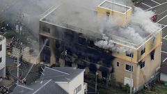 Al menos 24 muertos en el incendio de un estudio de animaci�n de Kioto