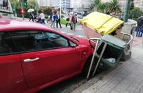 Coche colisionado enavenida Ferrocarril