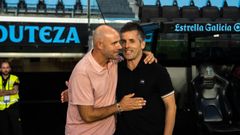 Los entrenadores del Celta Fortuna y del Eibar, Fredi �lvarez y Jokin Aranbarri, antes del inicio del partido.