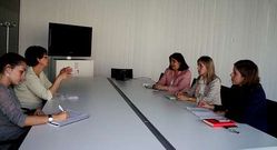 Asistieron Pilar L�pez, Paz P�rez y miembros de Cruz Roja y O Mencer.