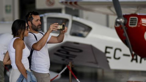 Reunión aeronáutica en Rozas