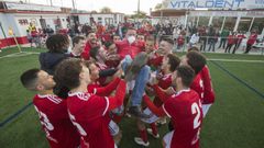 El Sof�n celebr� el t�tulo con su afici�n �Las im�genes!