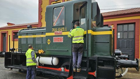 La antigua locomotora de maniobras se ha incorporado al Museo do Ferrocarril de Galicia, en Monforte