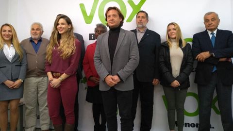 Malena Contest�, de granate, en un acto de Vox en octubre del 2019