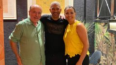 Djalminha, junto a Carlos y Olalla Lourido