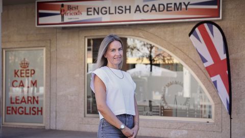 Esperanza Nieto-Guerrero es la directora de la academia Best Friends English Academy, en Perillo (Oleiros).