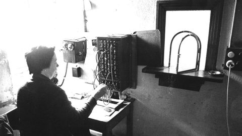 Imagen de archivo de una antigua central telef&oacute;nica