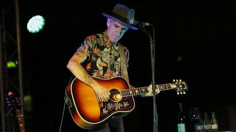 Concierto de  Mikel Erentxun en Ribeira