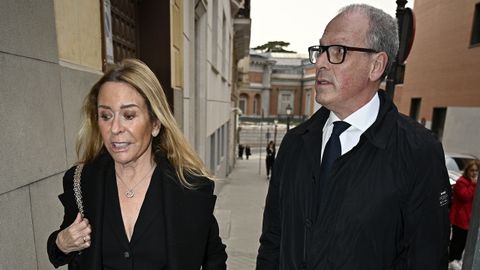 Marina Casta�o y Enrique Puras