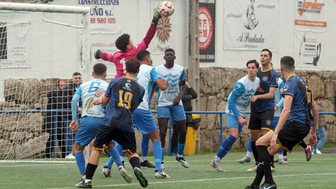 Derbi barbanzano en Preferente entre el Cidade de Ribeira y el Puebla