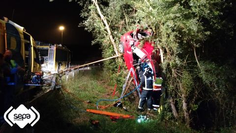 Accidente de tr�fico en Siero