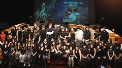 Unha das imaxes que deixou o venres de dobre concerto no auditorio do Pazo da Cultura
