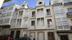 En la imagen, los dos edificios gemelos proyectados por Ucha en el a�o 1930