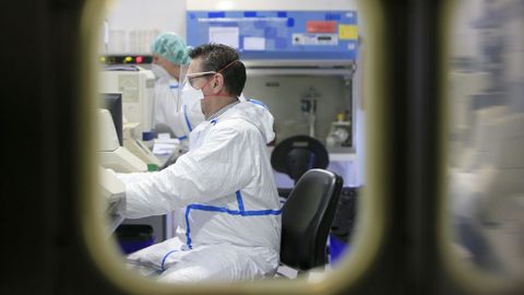 Imagen de un laboratorio de Sanidad en Lugo