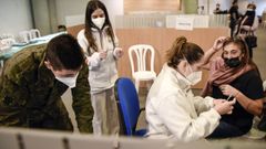Vacunaci�n contra el covid en el edificio administrativo de la Xunta en Campolongo, en Pontevedra