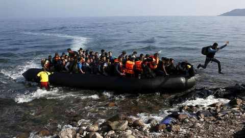 Desembarco de inmigrantes en la isla de Lesbos el pasado octubre