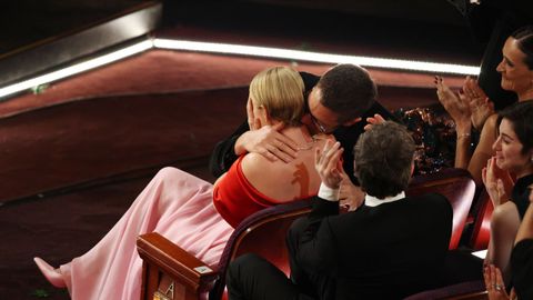 La reacci�n de Jessie Buckley al ganar el �scar a Mejor Actriz Protagonista por su actuaci�n en �Hamnet�