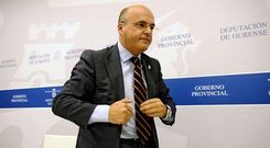 Jos� Manuel Baltar, presidente de la Diputaci�n de Ourense, ayer, antes de la presentaci�n de su plan para redimensionar la instituci�n.