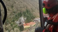 Rescate de monta�a en Cangas de On�s