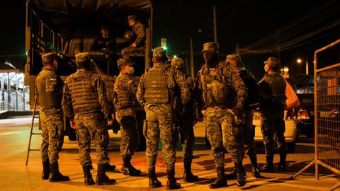 Ecuador militariza la c�rcel de Guayaquil