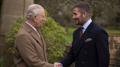 El rey Carlos III y David Beckham