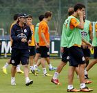 V�zquez est� preocupado por el bloqueo de sus jugadores en las acciones de estrategia.