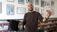 Eloy Fern�ndez, director do Museo da Maxia de Galicia