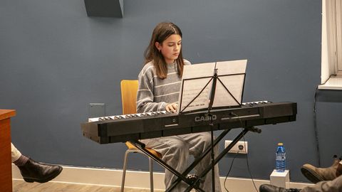 PRESENTACION DEL LIBRO DE AURORA MARCO,