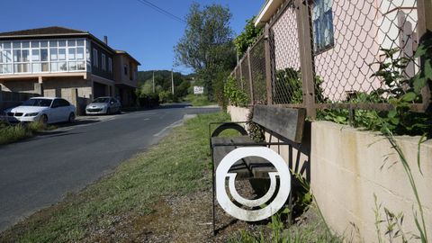Carretera Casilla-Barra de MI�o (Coles), OU-0503, de la Diputaci�n de Ourense.