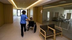 La lista incluye puestos para trabajar en residencias de mayores y dependientes