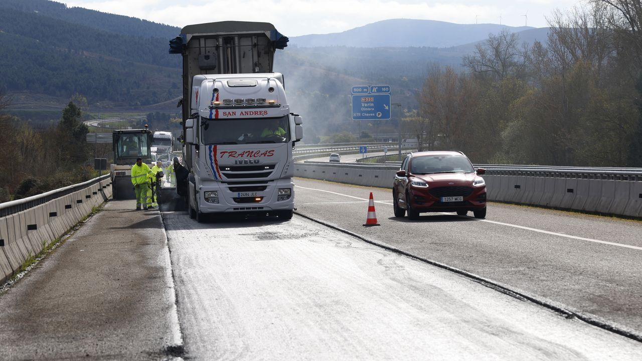 El Gobierno repara de urgencia el firme de la A-52 más dañado en Ourense por las borrascas invernales