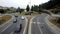 En una imagen de archivo, la rotonda de Milladoiro, que une la SC-20 con la N-550