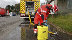 Los bomberos contribuyeron a las tareas de desinfecci�n y limpieza en los primeros compases de la pandemia