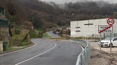 El Principado invierte 2,5 millones para la renovaci�n de la carretera entre Moreda y Bustiy�