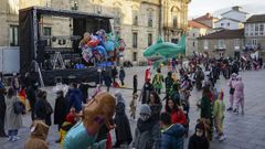 Celanova se volvi� a disfrazar en su s�bado de pi�ata