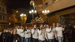 �Mira en im�genes la procesi�n del Viernes de Dolores en Corme!