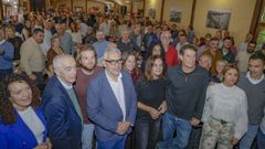 Besteiro y los candidatos y cargo del PSOE de Lugo en la pulpada con los militantes