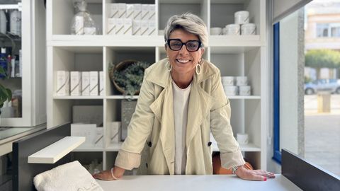 Isolina Calvo leva 38 anos no sector da perruquera e da esttica, contando xa con dous salns de peiteado e unha marca de cosmticos