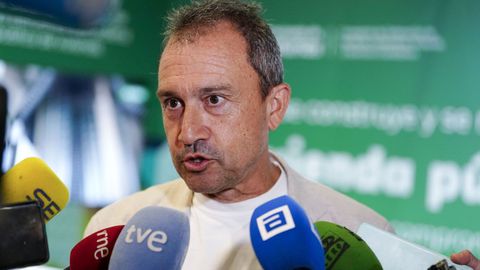  El consejero de Ordenaci�n de Territorio, Urbanismo, Vivienda y Derechos Ciudadanos, Ovidio Zapico