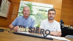 Concejales Raimundo D�az y Javier Rodr�guez en la licitaci�n del suministro de gas del Ayuntamiento de Siero