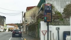 Gasolinera de A Ponte do Porto, ayer.