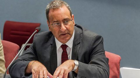 El consejero de Infraestructuras, Ordenaci�n del Territorio y Medio Ambiente, Fernando Lastra