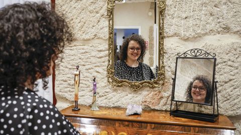 El estudio de maquillaje Uxía Barrio está en el número 3 de la Rúa Liberdade