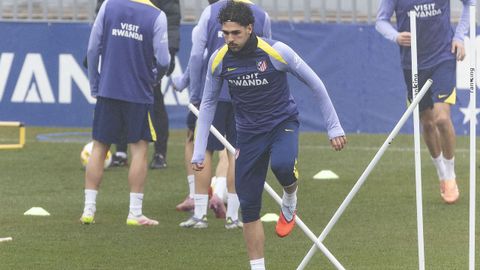Cardoso, en el entrenamiento de este lunes del Atl�tico de Madrid