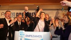 Feijoo no ten�a discurso de ganador y el PPdeG tuvo que improvisar una fiesta en un hotel. 