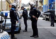Agentes locales durante uno de los controles, la semana pasada.