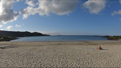 Playa de Arou, en Camarias