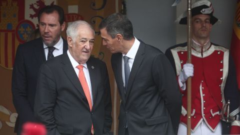 El presidente del Gobierno, Pedro Snchez, y el presidente del Tribunal Constitucional, Cndido Conde Pumpido