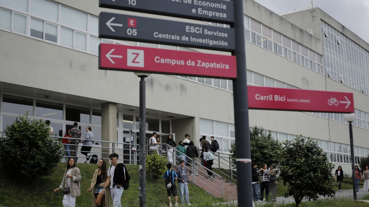 Publicada la oferta de empleo de la Universidad de A Coruña: 55 plazas de acceso libre y 16 para promoción interna